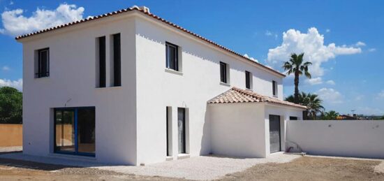 grande maison à étage