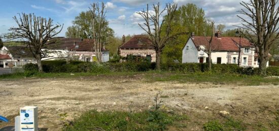 Terrain à bâtir à Saintines, Hauts-de-France
