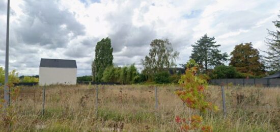 Terrain à bâtir à Bruyères-le-Châtel, Île-de-France