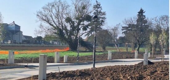 Terrain à bâtir à Pecqueuse, Île-de-France